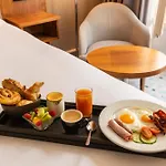 Отель Crowne Plaza - Republique By Ihg 4*