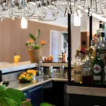 Hotel Crowne Plaza - Republique By Ihg Paris