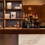 Crowne Plaza - Republique By Ihg 4*