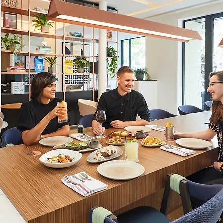 Crowne Plaza Republique By Ihg Hotell Paris