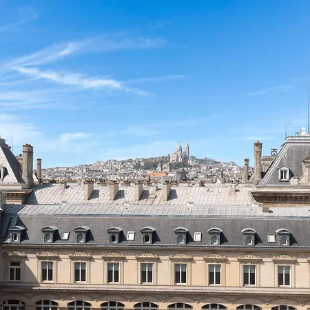 Hotel Crowne Plaza - Republique By Ihg 4*