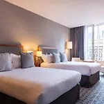 Crowne Plaza - Republique By Ihg Hotel