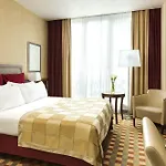 Crowne Plaza - Republique By Ihg Hotel