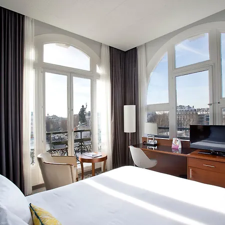 Crowne Plaza - Republique By Ihg