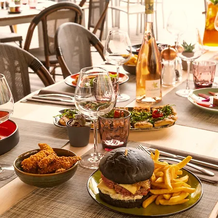 Hotel Crowne Plaza - Republique By Ihg Paris
