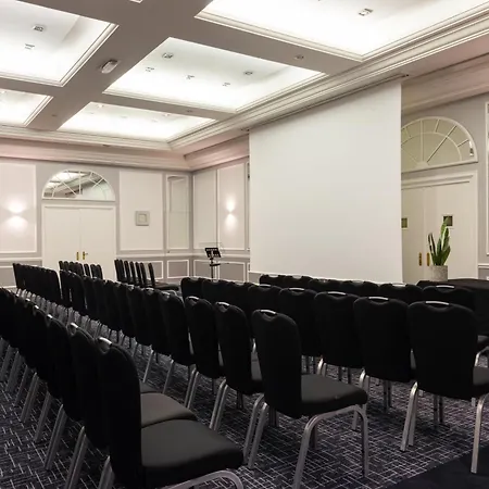 Hotel Crowne Plaza - Republique By Ihg Paris