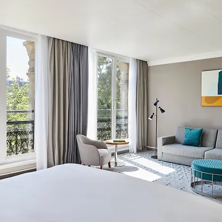 Crowne Plaza Republique By Ihg Hotel Paris