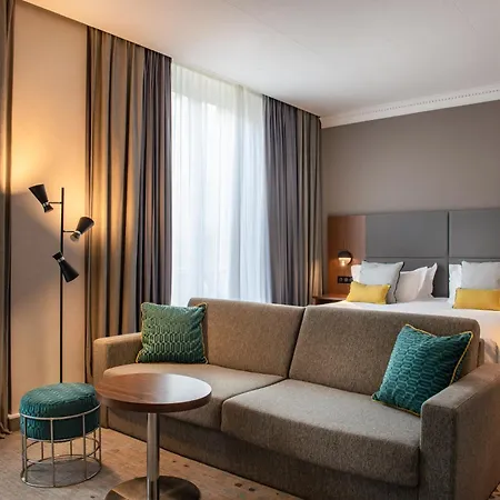 Crowne Plaza Republique By Ihg Hotel
