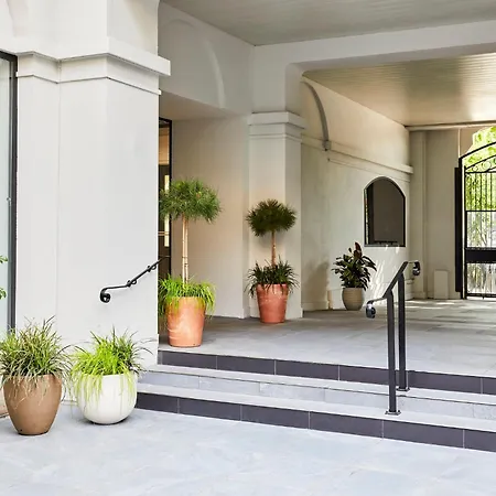Crowne Plaza Republique By Ihg Hotel Paris