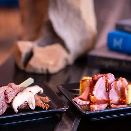 Crowne Plaza - Republique By Ihg Hotel