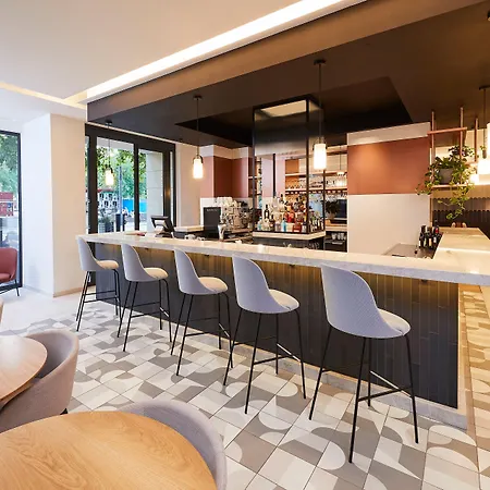 Crowne Plaza - Republique By Ihg