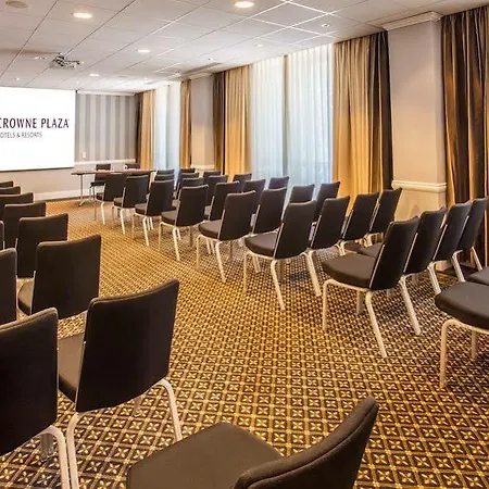 Hotel Crowne Plaza - Republique By Ihg