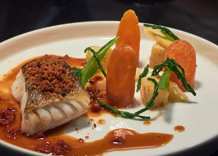 Crowne Plaza - Republique By Ihg Otel 4*