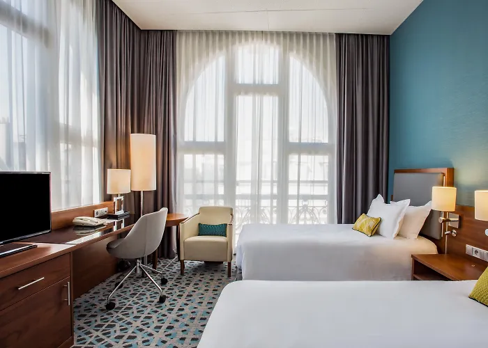 Crowne Plaza - Republique By Ihg Otel 4*