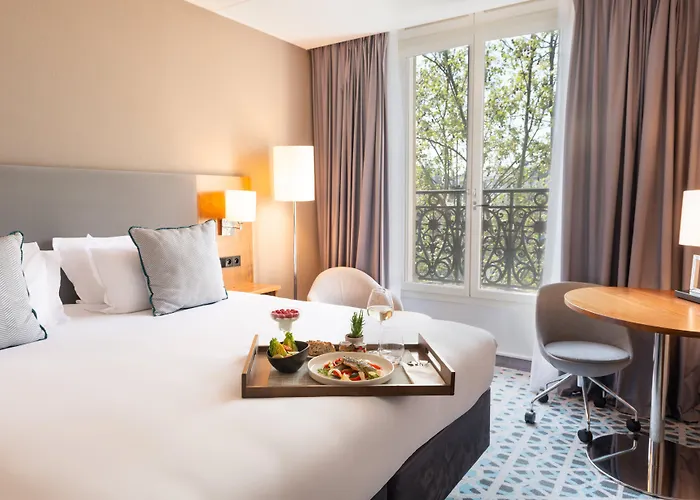 Hotell Crowne Plaza - Republique By Ihg Paris