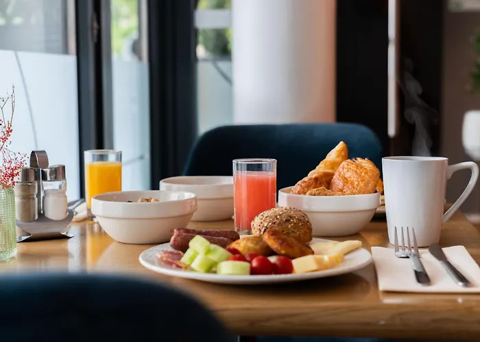 Crowne Plaza - Republique By Ihg Hotell