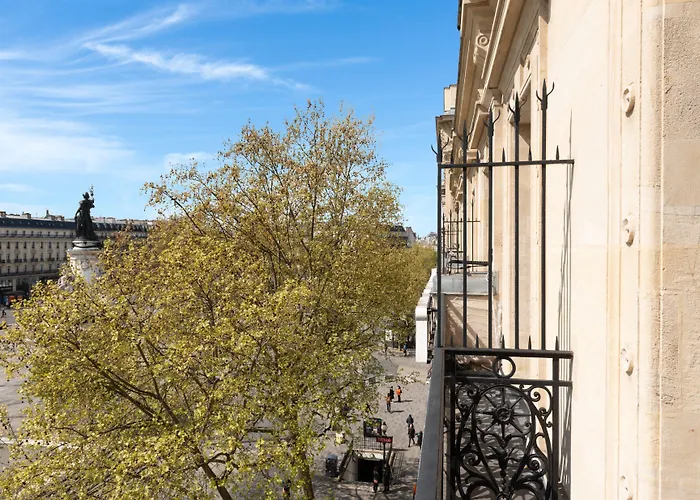 Otel Crowne Plaza - Republique By Ihg 4*