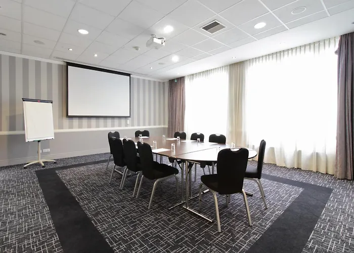Hotel Crowne Plaza - Republique By Ihg París