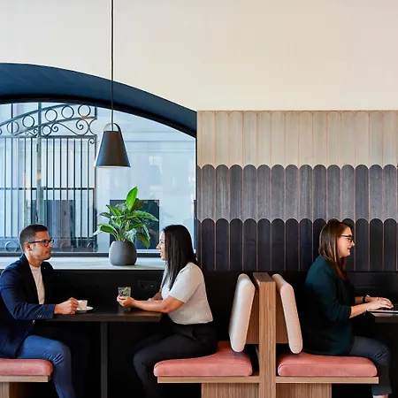 Crowne Plaza Republique By Ihg
