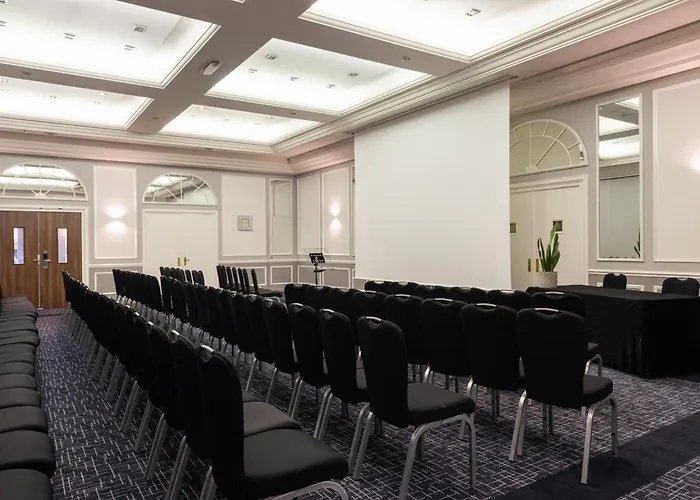 Hotel Crowne Plaza - Republique By Ihg Parijs