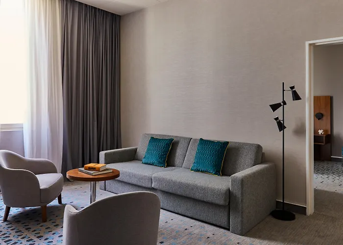 Crowne Plaza - Republique By Ihg 酒店
