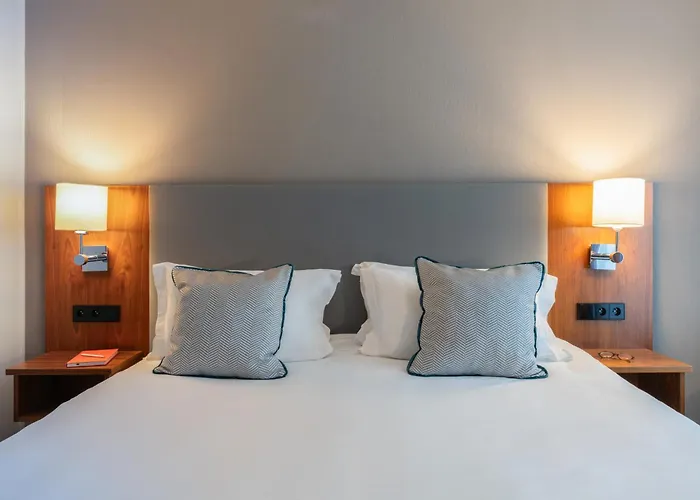 Crowne Plaza - Republique By Ihg Hotel 4*